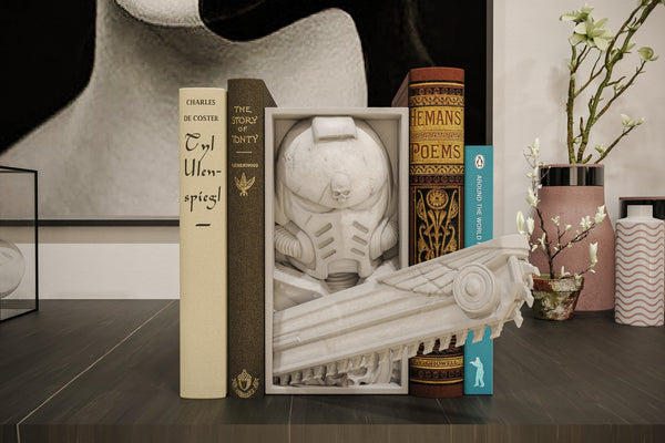 Warhammer 40k Ultramarines - Space Marine Inspired Book Nook & Wall Mount