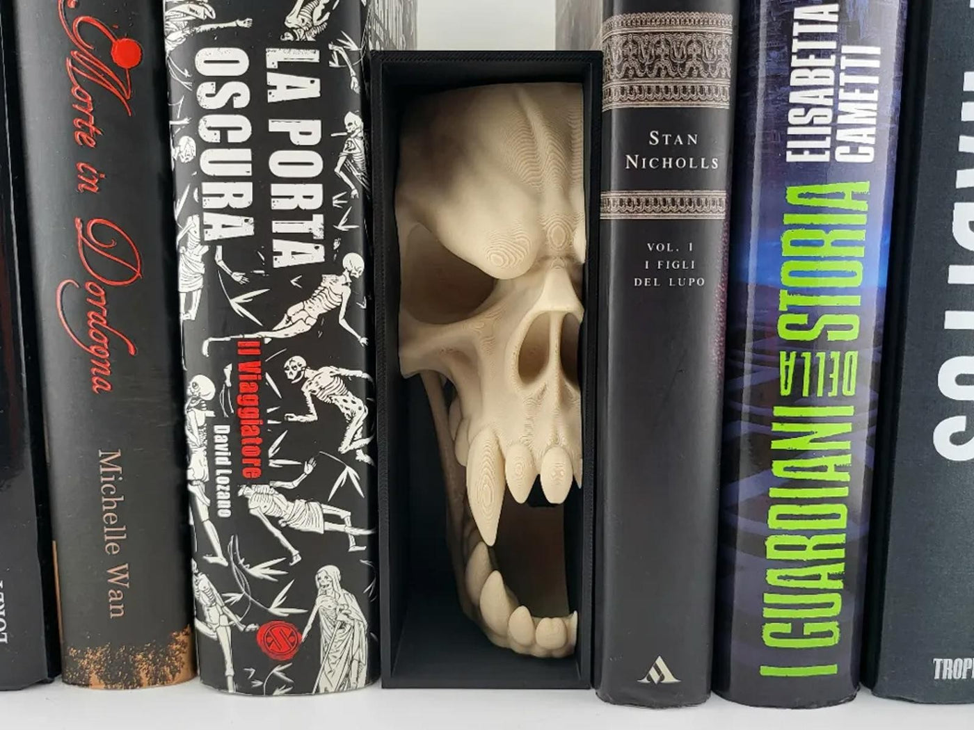Fanged Monster Skull Book Nook - 3D Printed Gothic Horror Insert Unpainted
