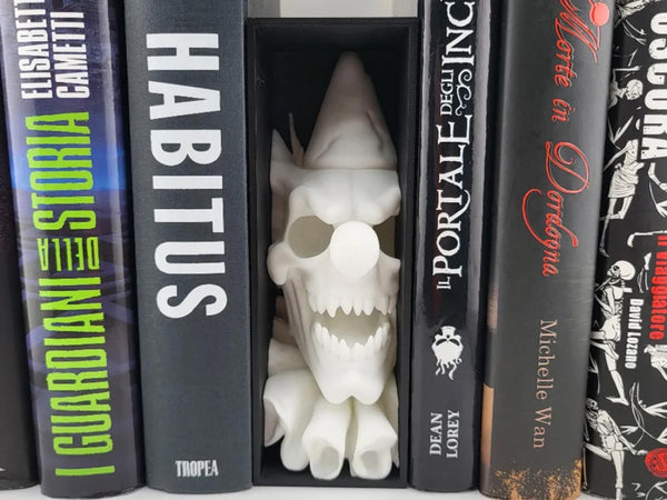 Creepy Clown Skull Book Nook - 3D Printed Horror Bookshelf Insert Unpainted