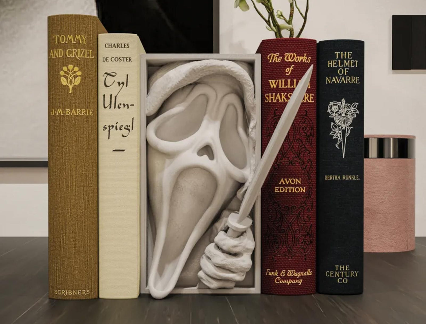 Ghostface Inspired Book Nook & Wall Mount Scream 3D Printed Shelf Insert Gift