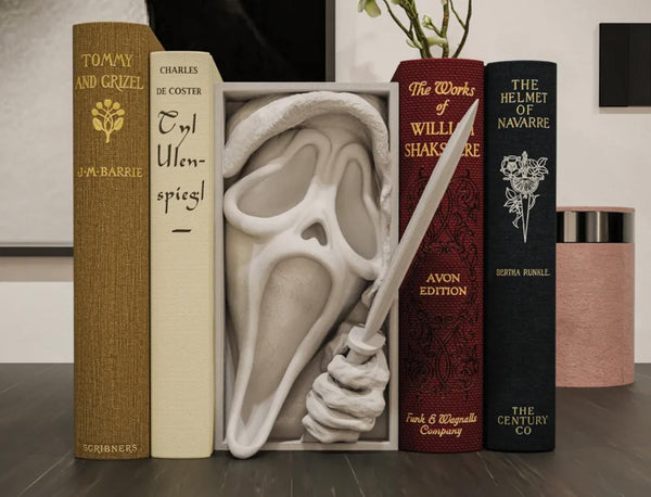 Ghostface Inspired Book Nook & Wall Mount Scream 3D Printed Shelf Insert Gift